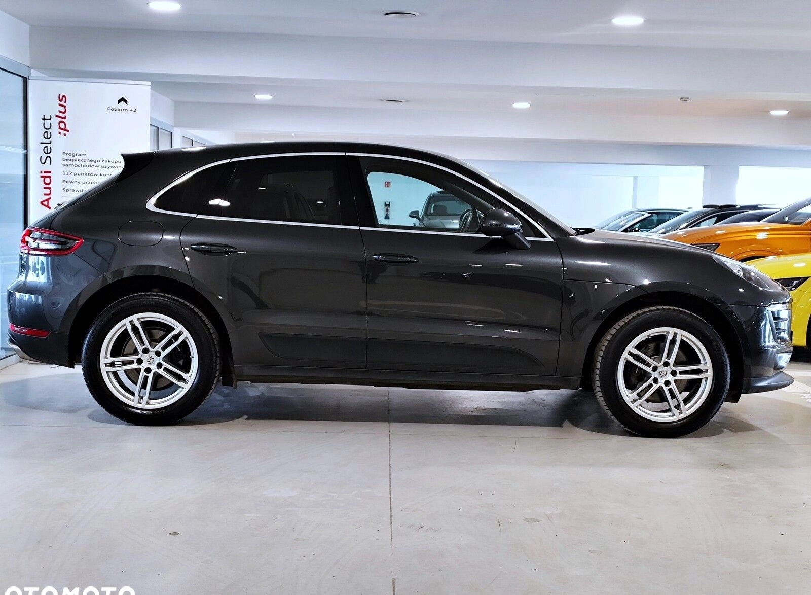 Porsche Macan cena 167900 przebieg: 138000, rok produkcji 2016 z Przedecz małe 562